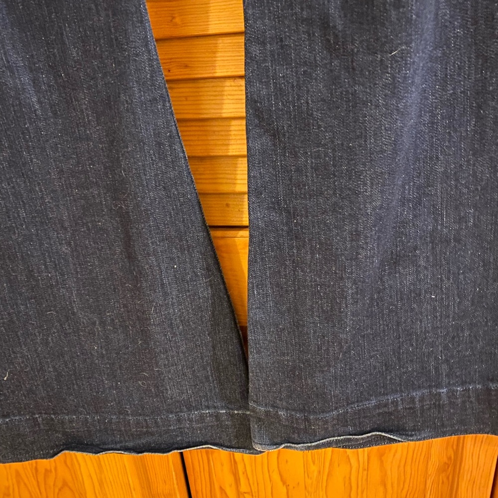 J Brand Flared Jeans - Picture 7 of 7